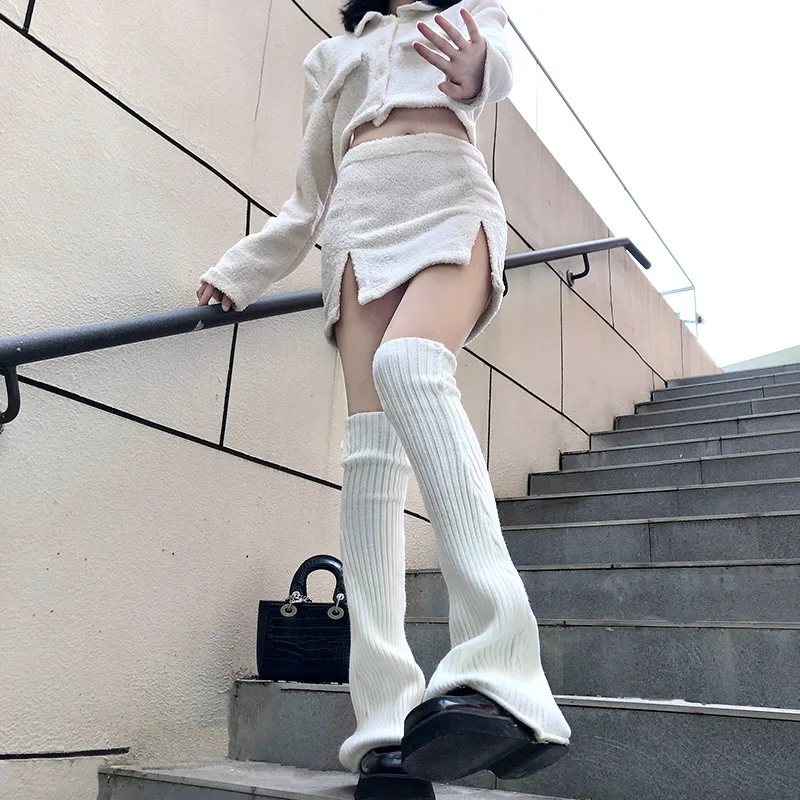 Women Flared Leg Warmers Kawaii White Winter Loose Boot Stocking Girl Uniform Knitted Cute Knee-High Leg Warmers Japanese Fluffy