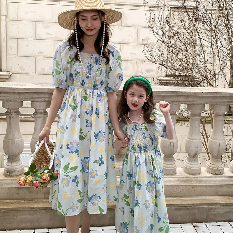 

2023 New Summer Family Clothing Dress Parent-child Short Sleeve Flower Frocks Mother-daughter Korean Cotton Skirt Girl Dresses