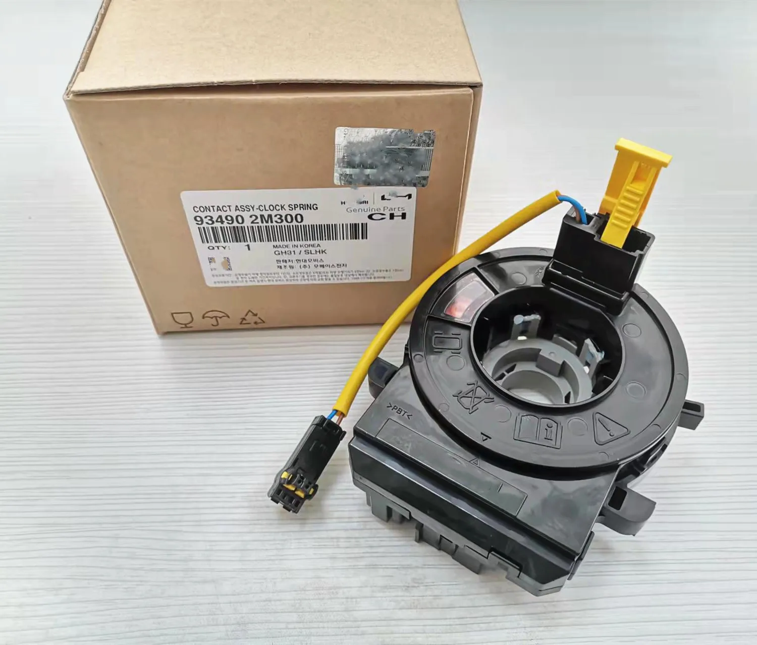 

Original New clock sensor 934902M300 93490 2M300 For 2011-2015 Hyundai IX35 Tucson KIA Soul 2014-2018