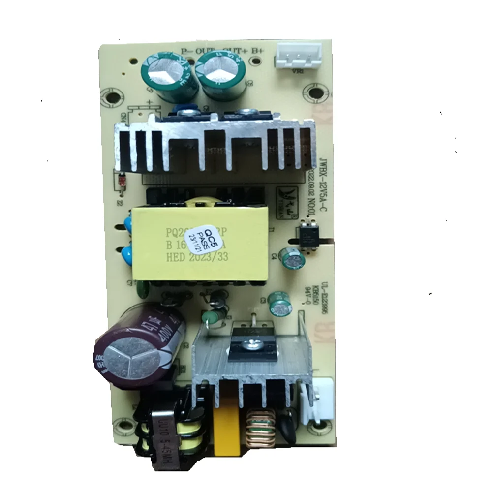 

Автомобильная монтажная плата холодильника PQ2620 ERPB 16 12V5A QC5 PASS