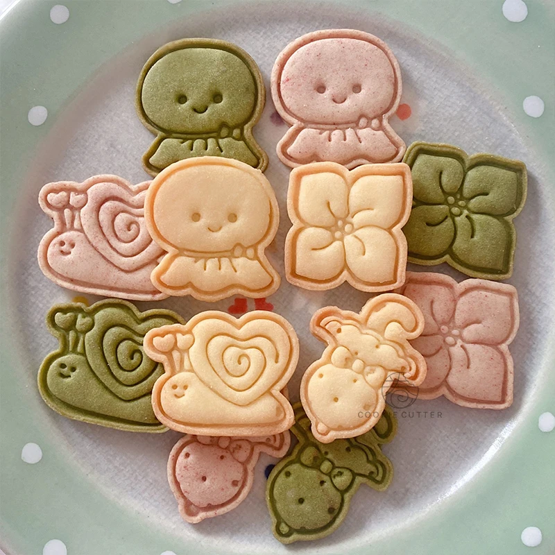 

New Cartoon Doll Fondant Icing Biscuit Mold Handmade Cute 4 Petal Flower Snail Pattern Spring Summer Baking Cookie Embosser Mold