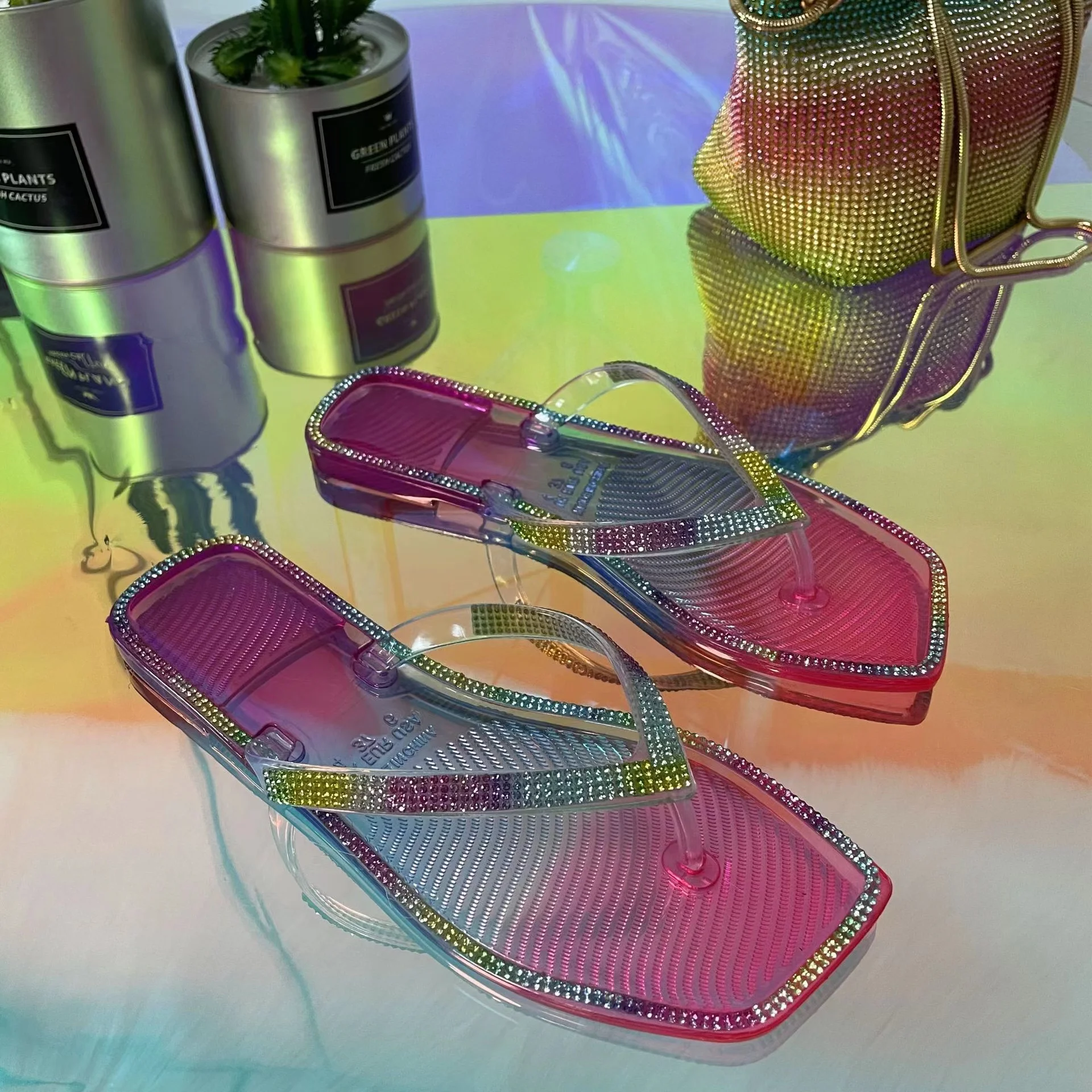 

Rhinestone square head transparent flip flops thick bottom women's sandals summer new pvc beach outdoor slide ladies flip flops