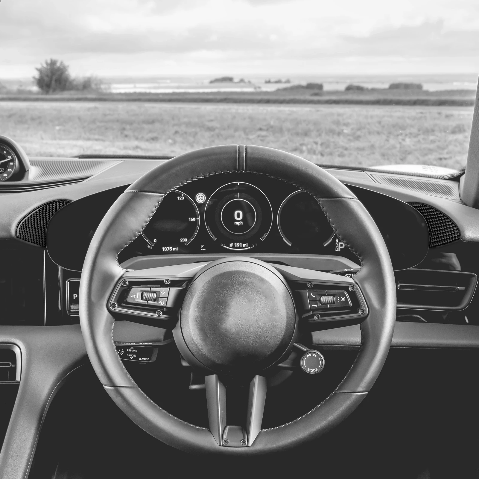 Фото Для Porsche Taycan 2019-2026: Декоративные наклейки из углеродного волокна для приборной панели и боковой панели спидометра, аксессуары для интерьера автомобиля №3