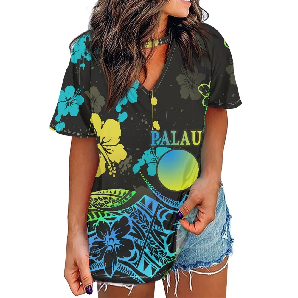 

Summer Women T-shirts 2023 Polynesian Tribal Clothing Palau Islands Hibiscus Print T Shirt Loose Casual V-neck Blouses Top