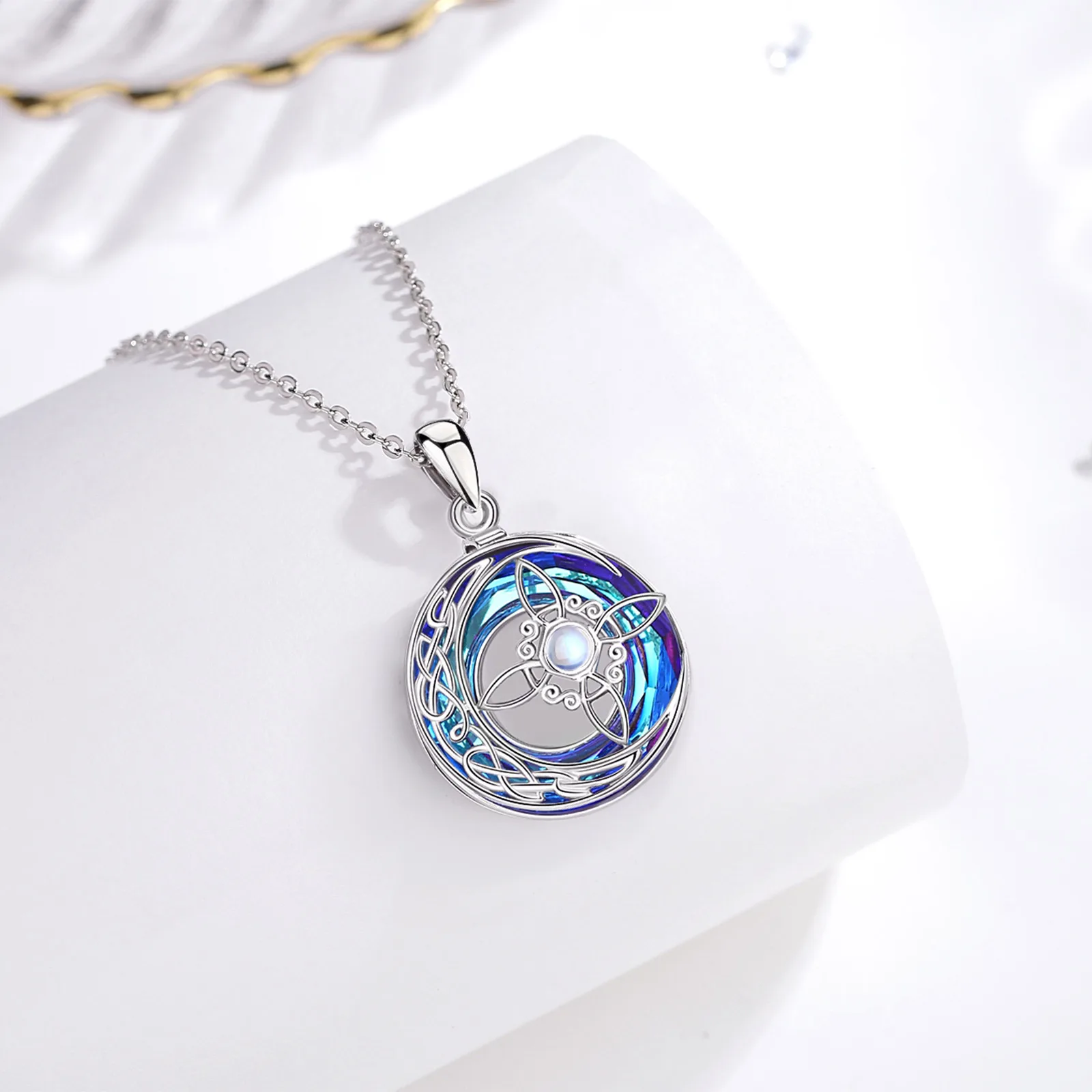 Ювелирный Комплект из кольца ожерелья и браслета серебра 925 пробы