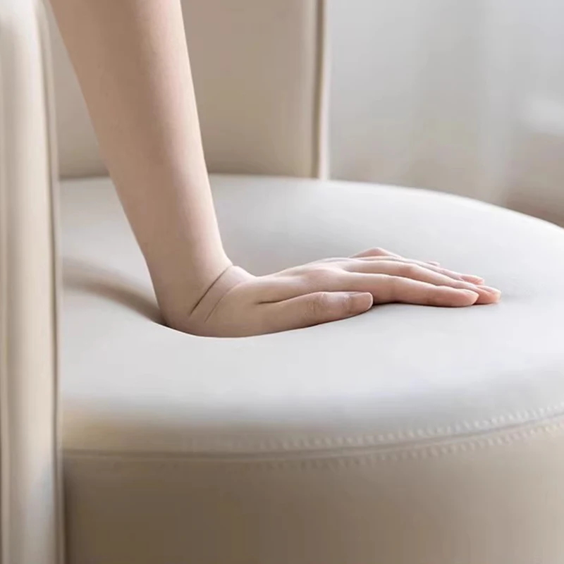 Стулья для макияжа в кремовом стиле Современные поворотные стулья отдыха