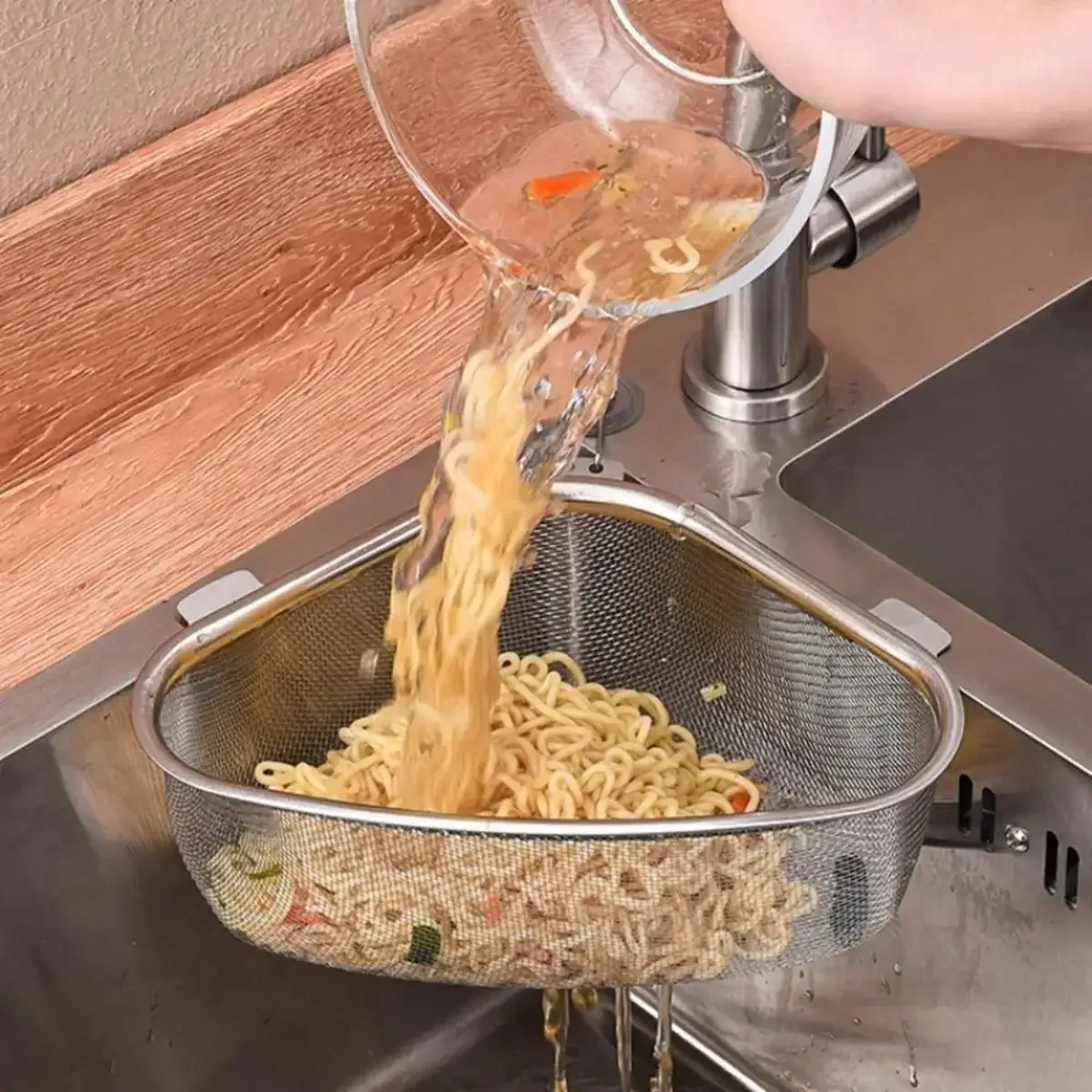 Сливная корзина для кухонной раковины треугольная из нержавеющей стали еды