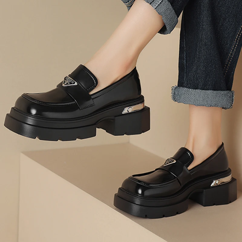 

Women Shoes Girl PU Leather Metal Decoration Design Square toe Comfortable Solid High Quality Cool Retro Chunky Platform Shoes