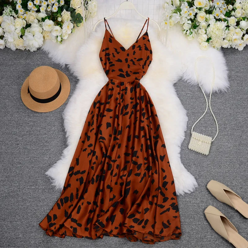 

Summer Spaghetti Strap Woman Dress V-neck Holiday Vestido Sleeveless Vintage Dress