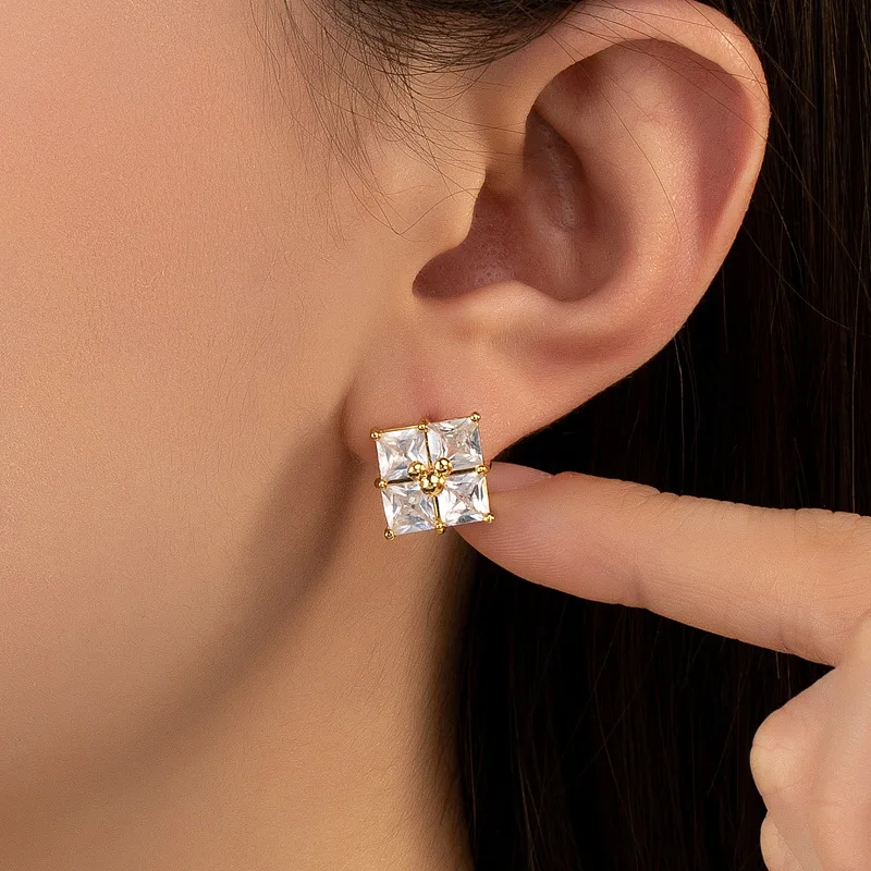 

European and American brass fashion, exquisite and elegant temperament, square zircon earrings and earrings