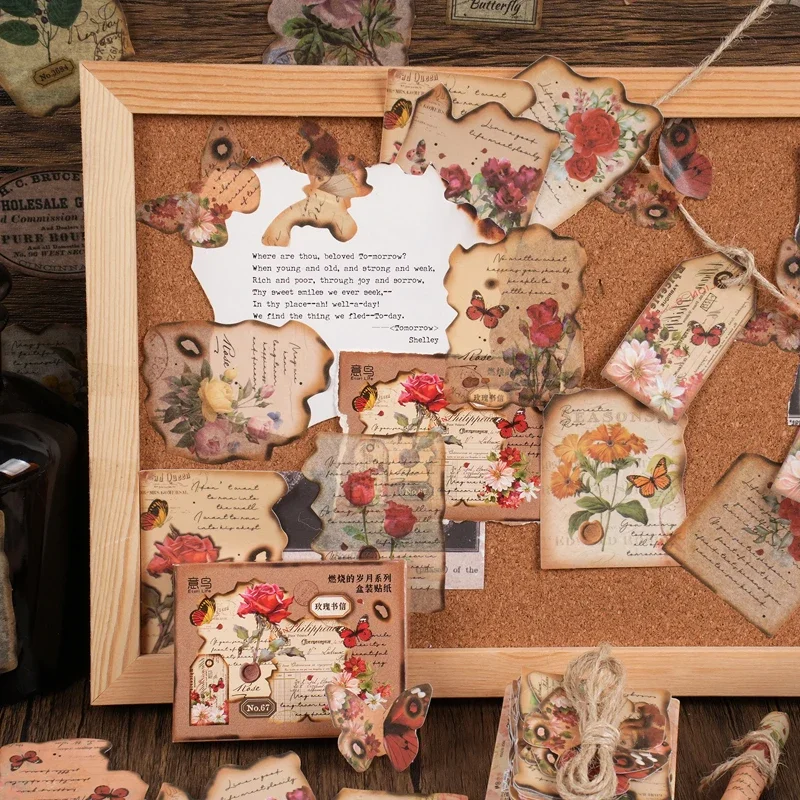 Декоративные наклейки в ассортименте