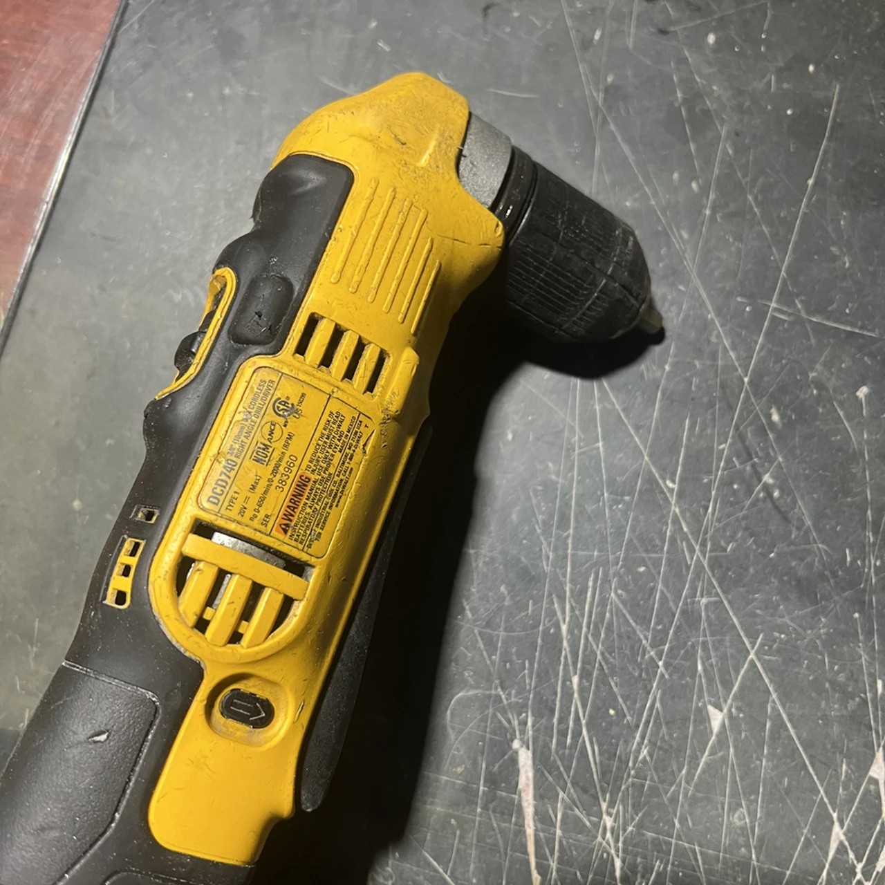 Dewalt DCD740B макс. 20 в 3/8 дюйма прямоугольная дрель/драйвер включает себя литиевую