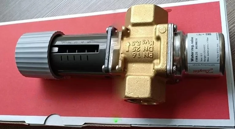 Фото Термостатический клапан Danfoss FJVA15/20/FJVA25 с самозаполняющимся регулятором температуры, оригинал, в наличии №1