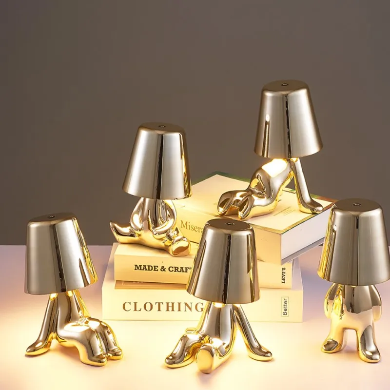 

Итальянская маленькая золотая Мужская Ночная лампа дневного света тонкая лампа художественный декор для кабинета Кофейни бара прикроватн...