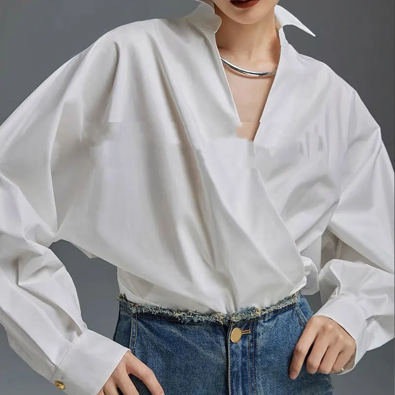 

23SS Causal Solid Short Blouse Fashion Runway Simple Deep V Lapel Loose Shirt Office Versatile Women High Quality Clothes 2Color