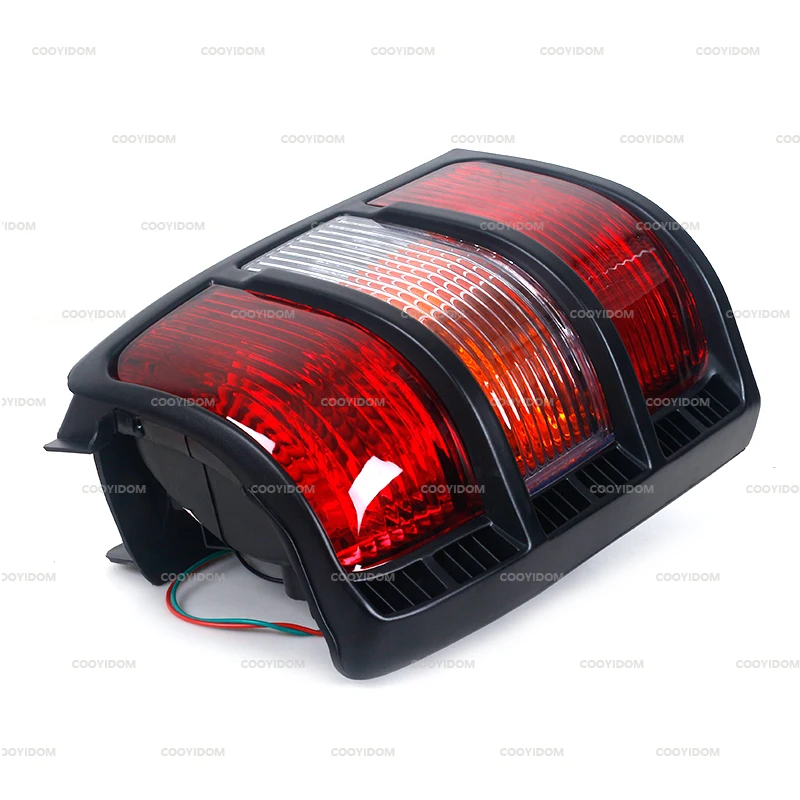 Автомобильный фонарь боковой задний для Mitsubishi Pajero V31 V32 V33 V43 1993-1997 |