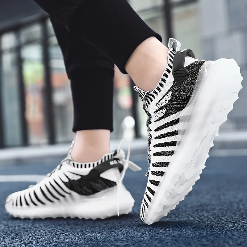 New Fashion Mens Stripe Sneakers High Quality Breathable Men Reflective Running Shoes
