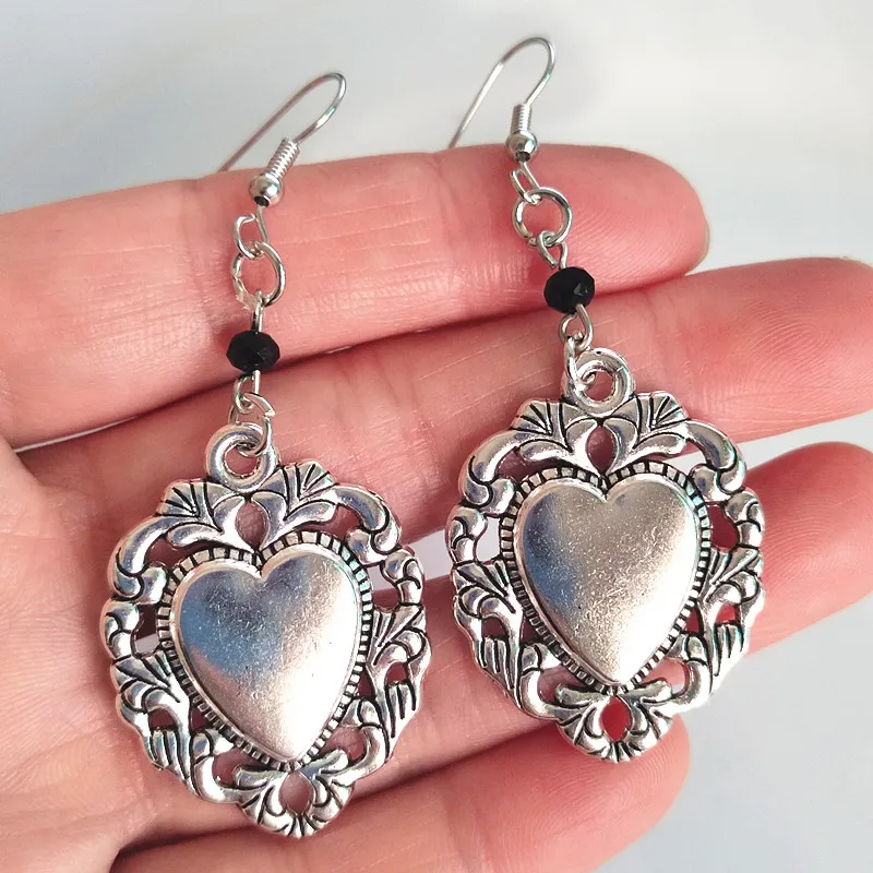 

Vintage Gothic Witch Vampire Ghost Mirror Skull Pendant Women's Earrings