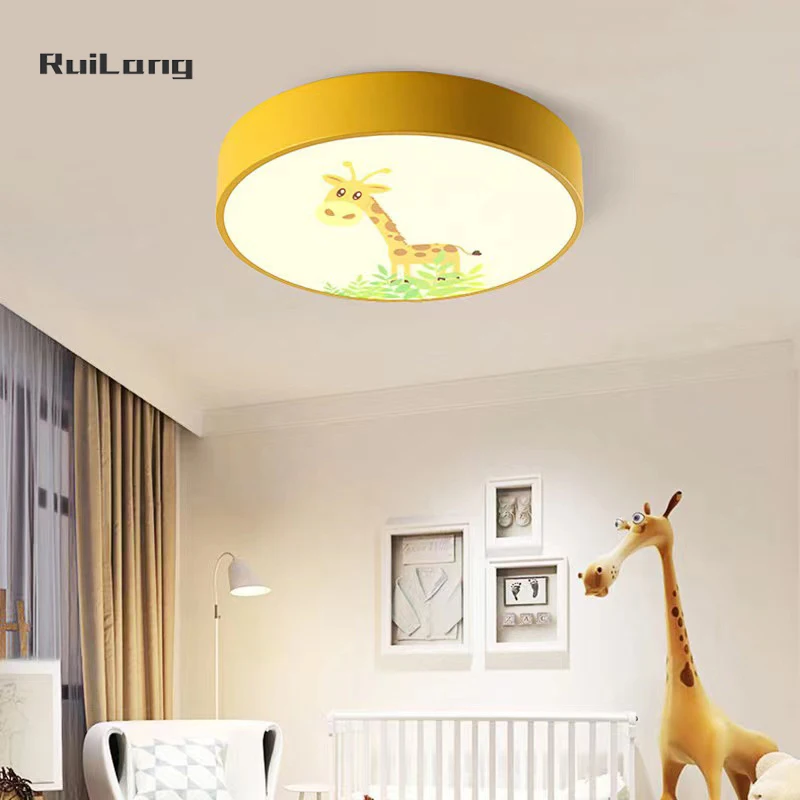 Потолочный светильник для детской комнаты