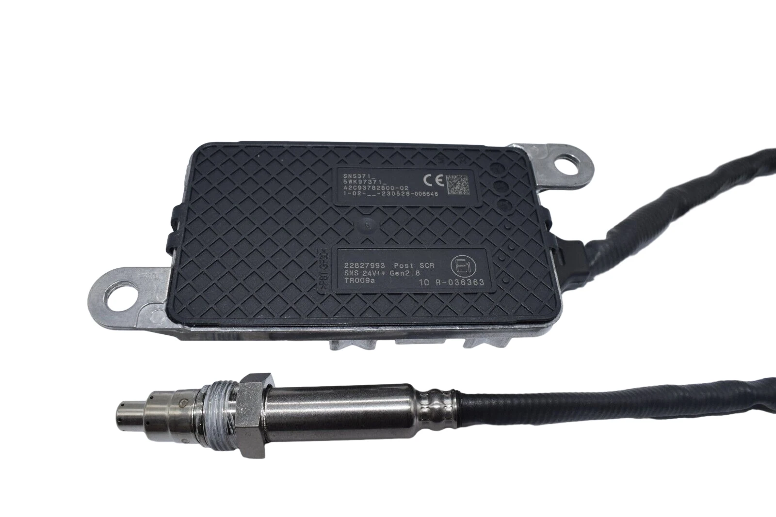

Car 24V Nitrogen Nox Oxygen Sensor A2C93782800 22827993 5WK97371 For Volvo Truck