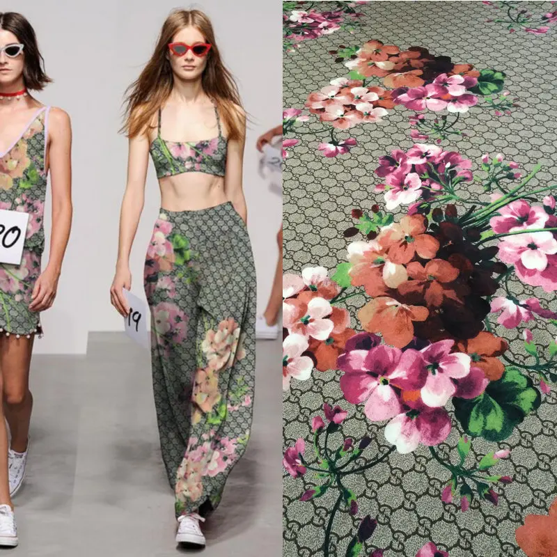 

Draping Smooth Artificial Silk Fabric Geranium Printed Clothing Fabric DIY Handmade Dress Wide-Leg Pants Shirt Fabric