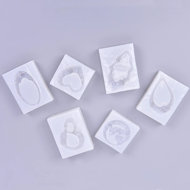 

1pcs Carved Jade Pendant Liquid Silicone Mold DIY Resin Jewelry Pendant Necklace Pendant Mold Resin Molds For Jewelry