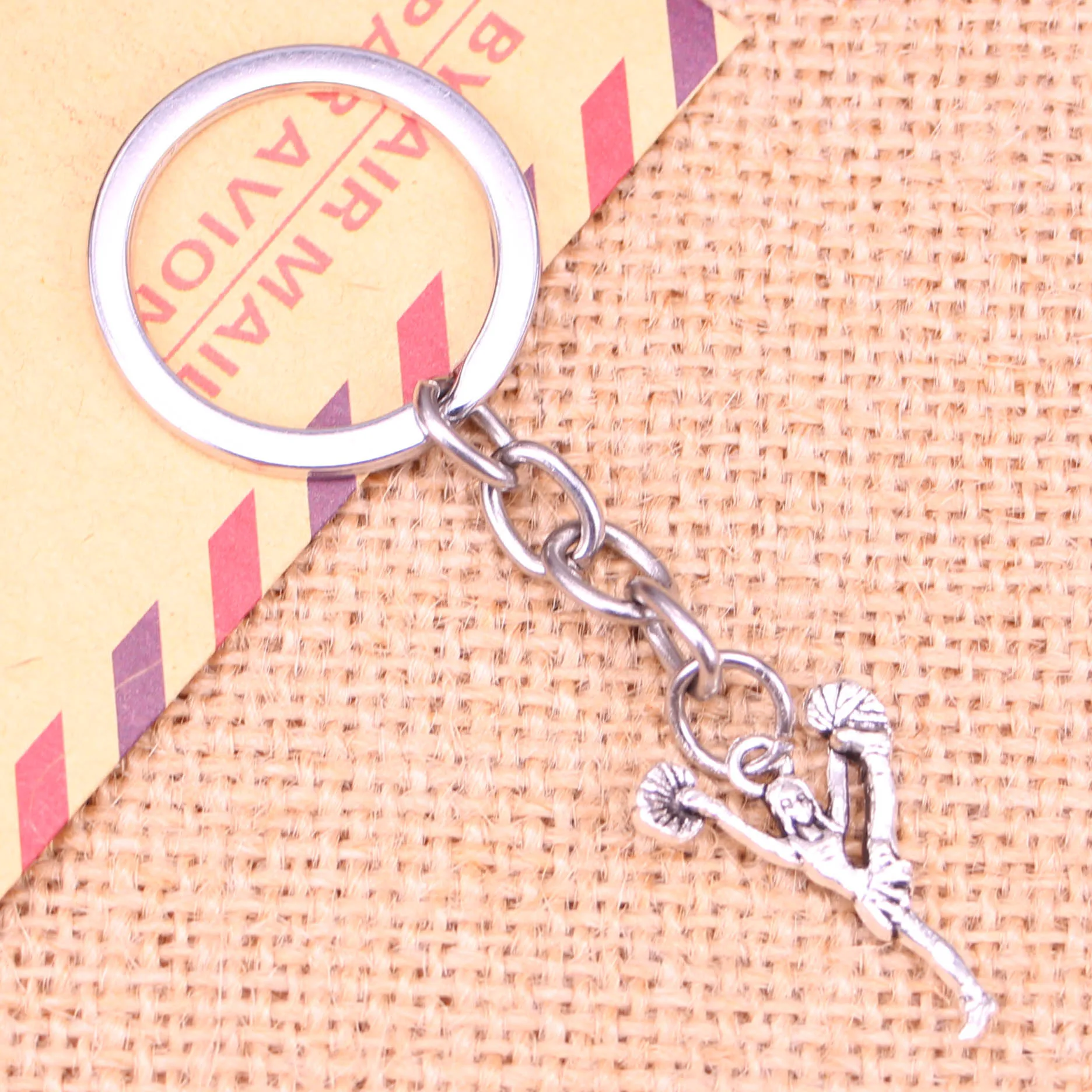 Модный брелок для ключей 26x17 мм чирлидеров танца мужские украшения сделай сам