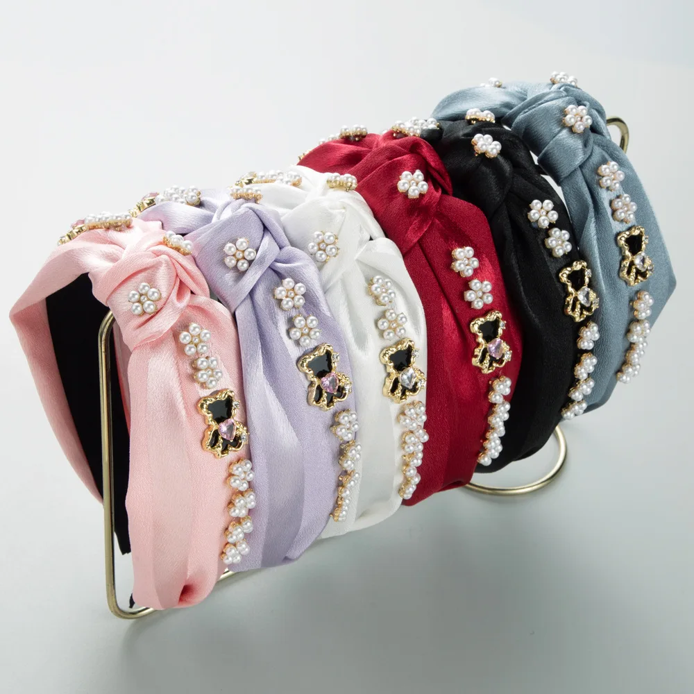 

White Simple High Sense Pearl Headband Knotted Wide Brimming Fabric Pressed Hair Versatile Face Wash Female Hair Accessories