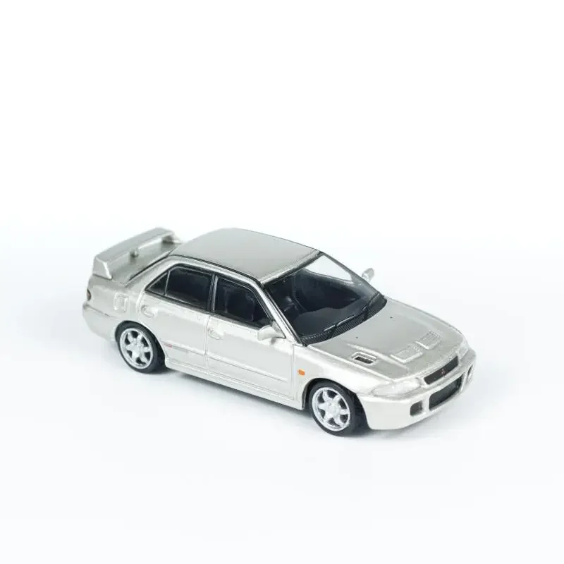 Модель Tarmac Works 1:64 Mitsubishi EVO Lancer GSR из сплава детская коллекция декоративных игрушек