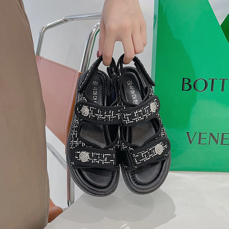 Women's Designer Brand Roman Fragrance Sandals 2023 Summer New Fashion British Wind Sewing Thread Slippers Casual Platform Shoes