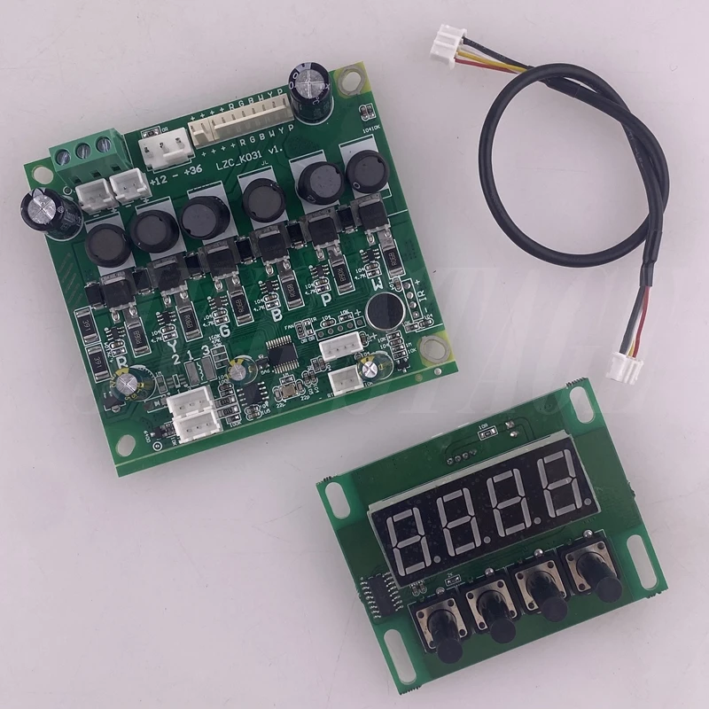 

Водонепроницаемый светодиодный светильник 24x10W