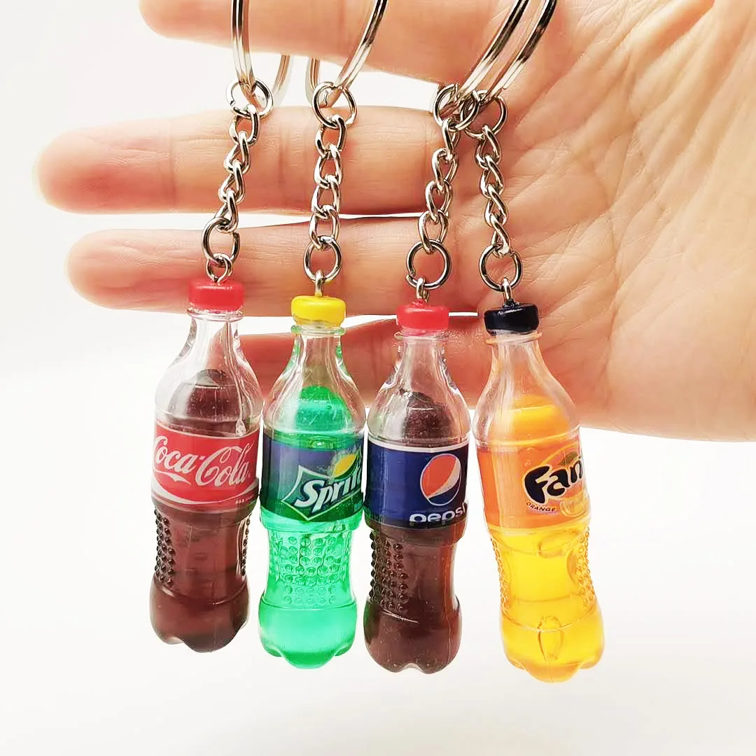 

Fashion Simulation Resin Cola Bottle Keychain Men's Car Key Ring Ladies Bag Fun Keychains Pendant Gift Souvenir