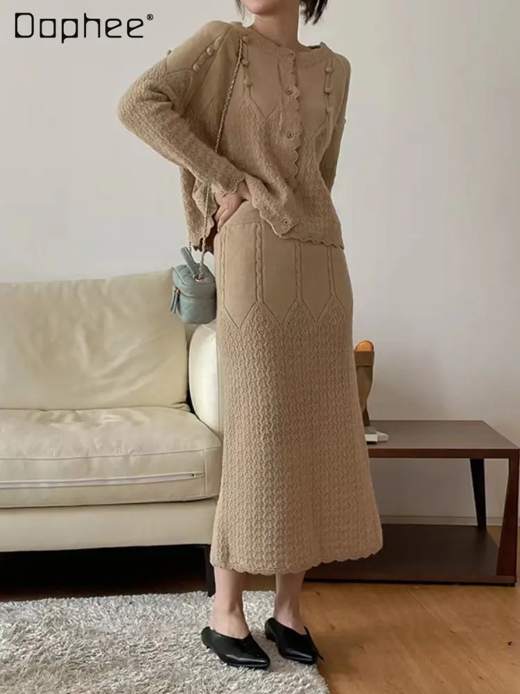Women's Sweater and Skirt Suit New Skirt Two-Piece Suit Early Autumn Sweater with Skirt Solid Color Knitted Skirt Set for Ladies