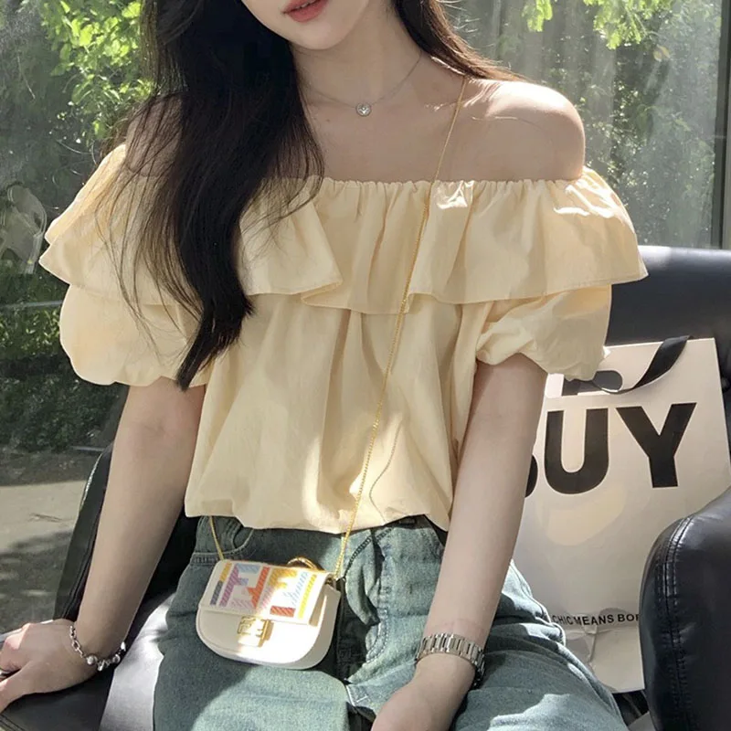 

2023 Women Blouse Shirt Simple Design Chic Solid Color Summer Ruffle Off Shoulder Women Tops Pullover Shirt