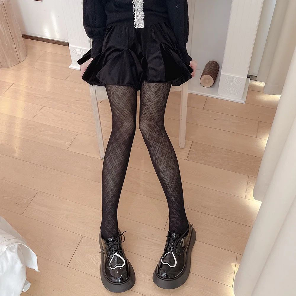 Spring and Autumn 40D Retro Rhombus Slim Thin Leg-Shaping Black Silk Personalized Street Shot Sweet Cool Plaid Panhos...