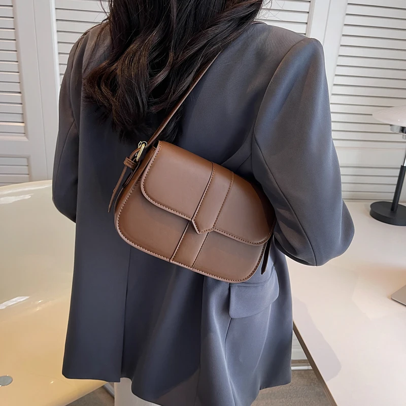 Jin Mantang Vintage Small PU Leather Flap Shoulder Bags for Women 2022 Hit Trend Female Branded Trending Underarm Handbag
