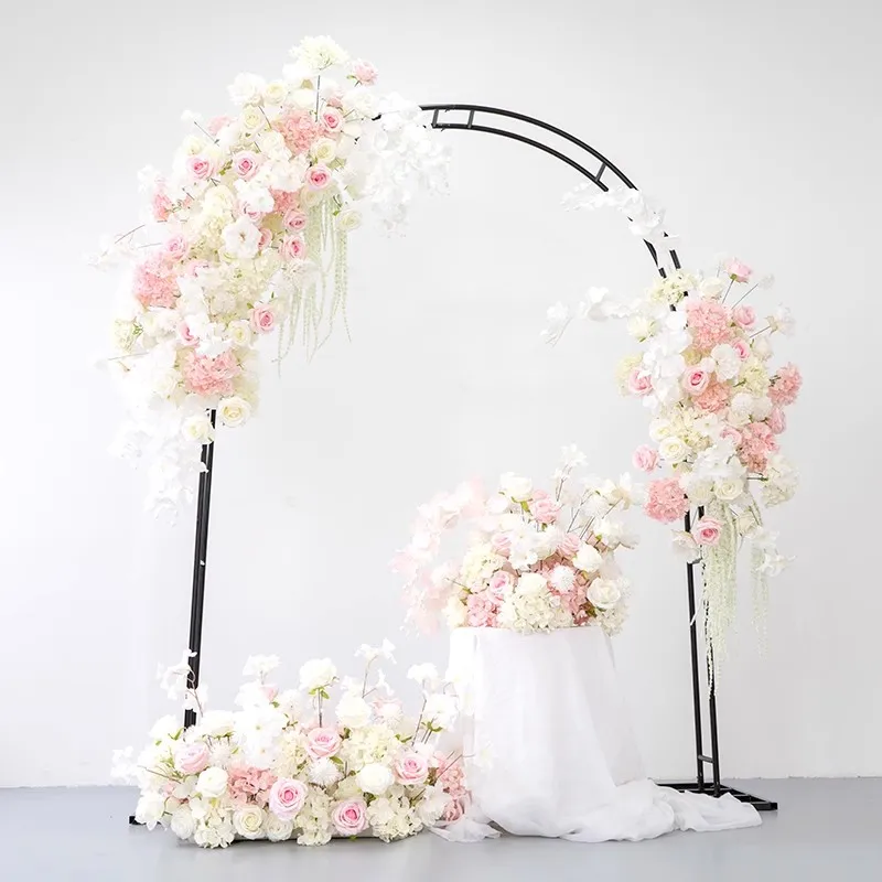 

Розовый и белый цветочный фон для свадебного декора