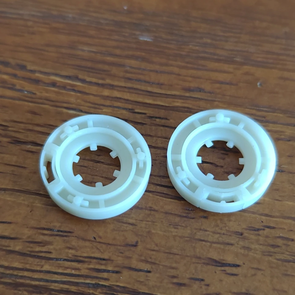 Пластиковая катушка для кассеты 2 шт. (1 пара)
