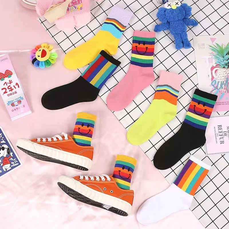 5Pairs/Lot Fashion Smile Face Women Socks Colorful Rainbow Cotton Socks Lidies Comfortable Sports Sock