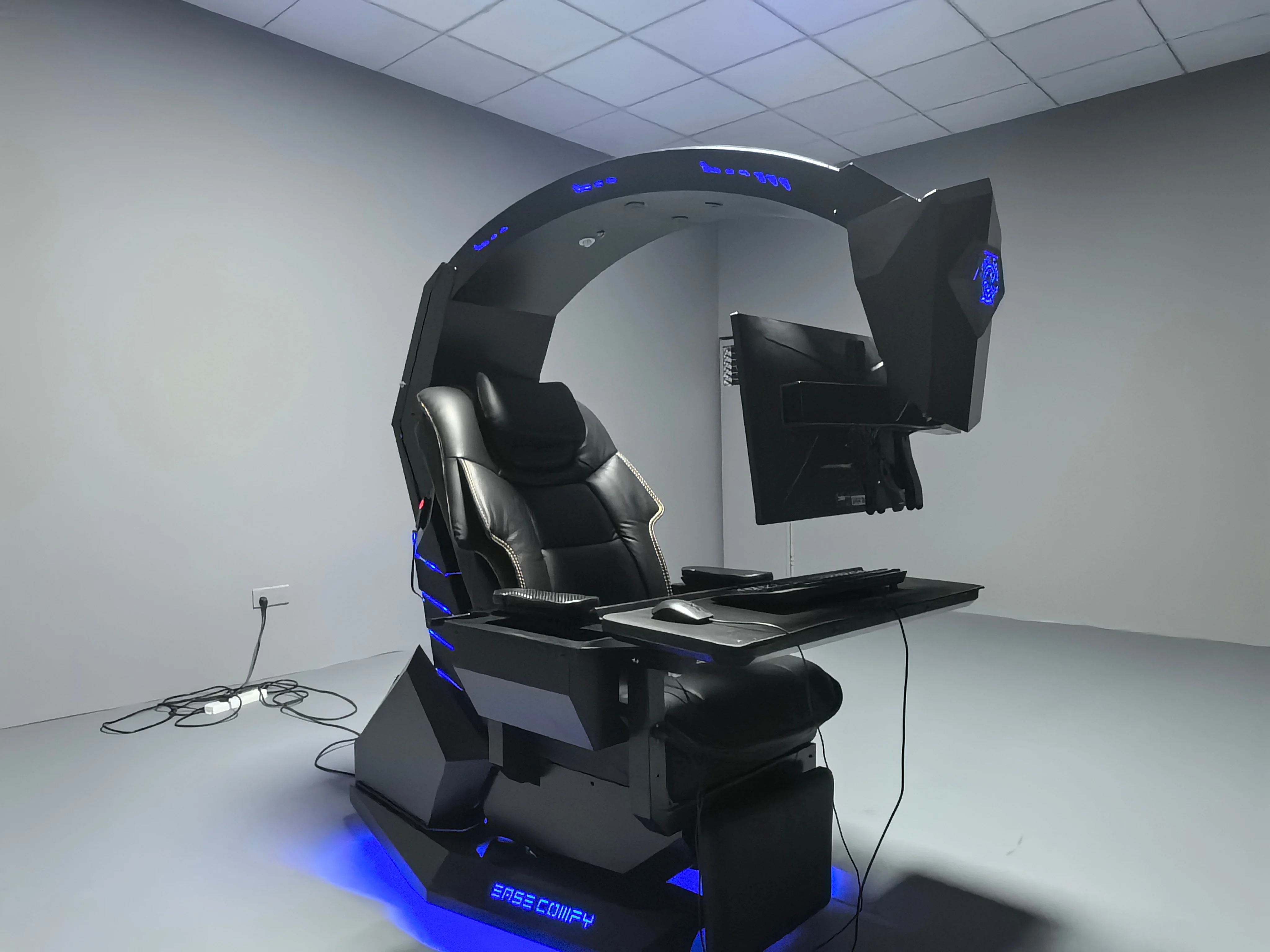 Фото Игровое кресло-кокпит Easecomfy T2 Throne для компьютера и рабочей станции с поддержкой нескольких мониторов, функцией невесомости №5
