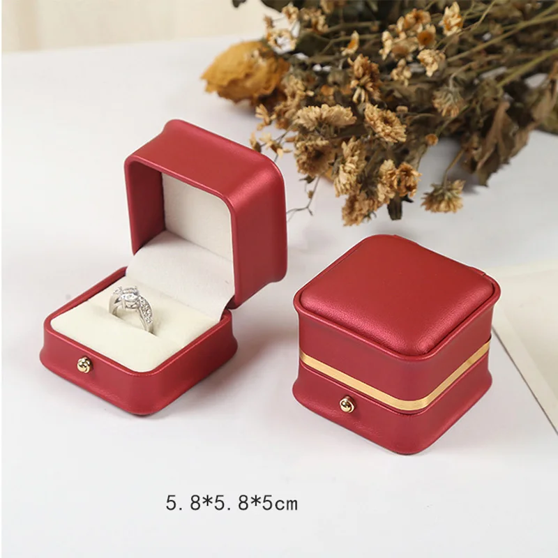 

Red Gold Frame Leather Flannel Lining Ring Pendant Bracelet Box Organizer Display Storage Case Gift Jewelry Packaging Hot Sale