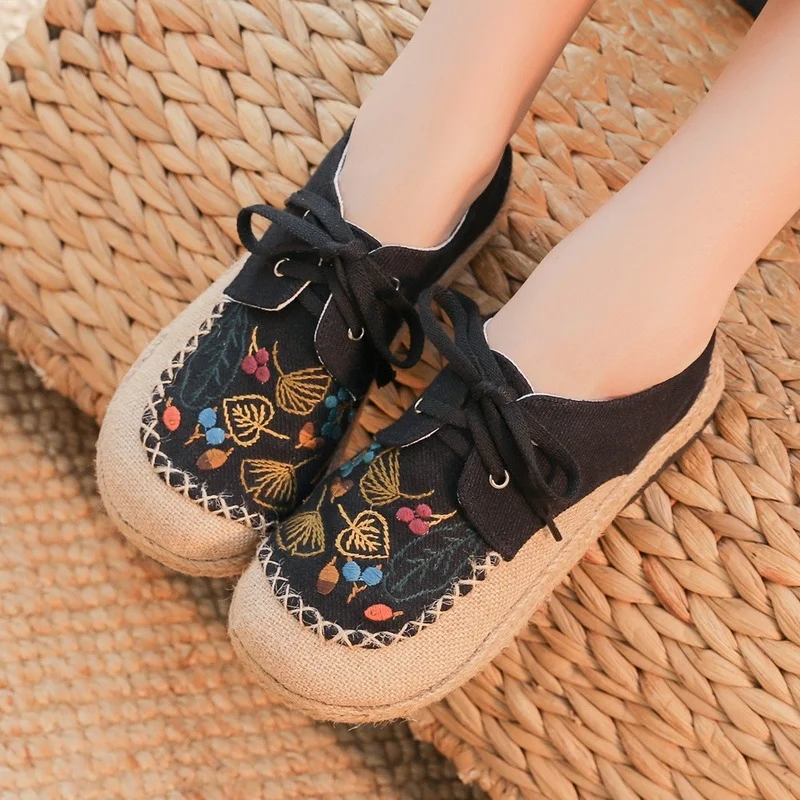 

2022 women's new spring and autumn linen casual shoes ethnic style embroidered lace-up cotton linen shoes