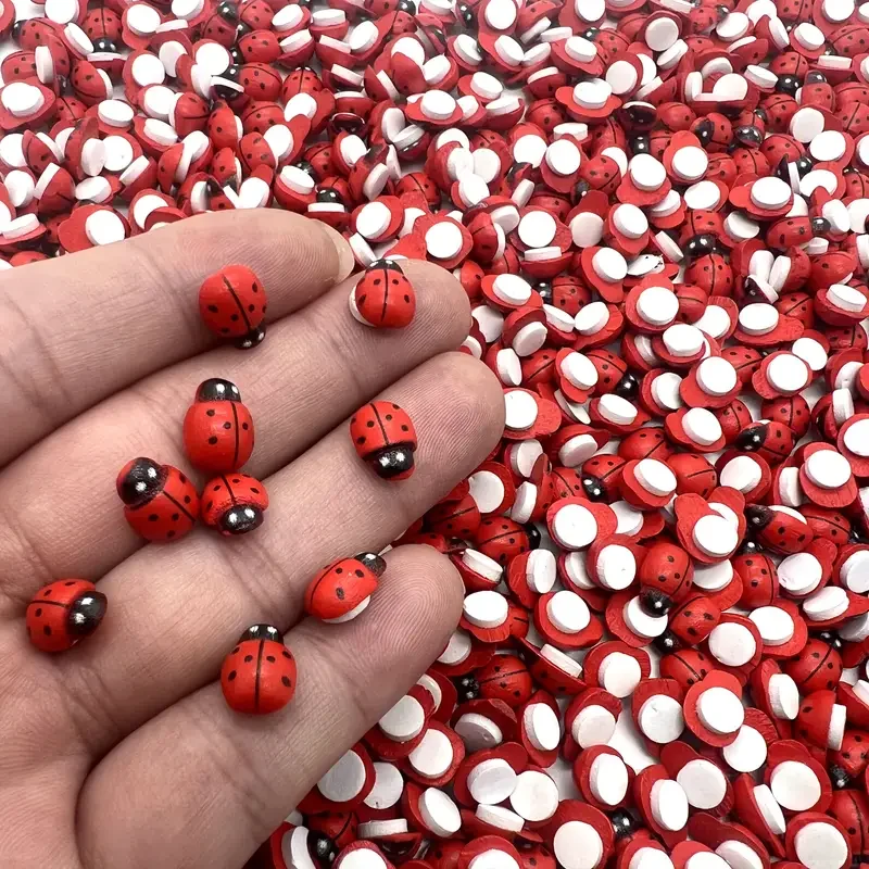 Деревянные самоклеящиеся божьи коровки 50/100 шт