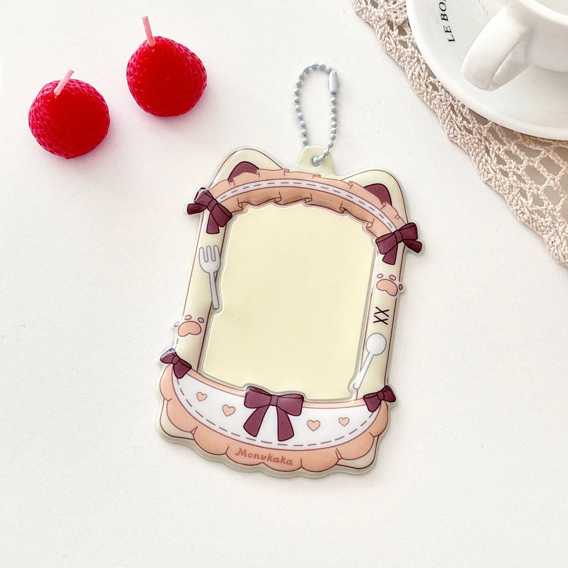 

Пластиковый держатель для фотокарт Kpop