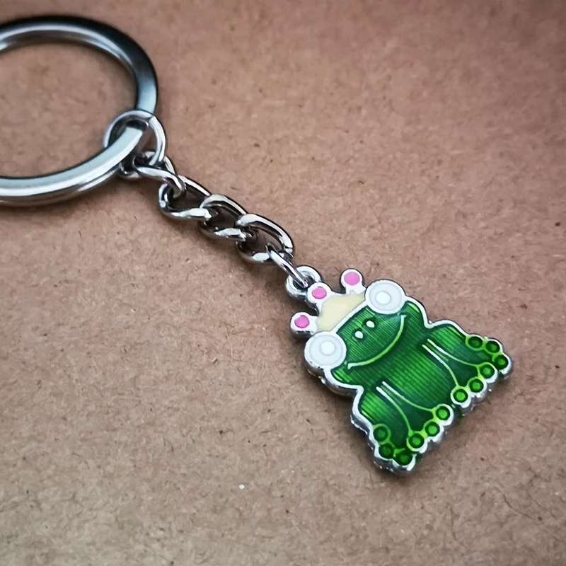 Personalized Keychain Cute Frog Car Key Chain Anime Accessories Women Men Holiday Keyring Wedding Gifts for Guests Girlfriend
