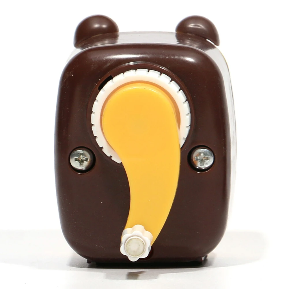 

Hand Crank Small Kids Cute School Gift Stationery Students Desktop Non Slip Labor Saving Pencil Sharpener Tool Cartoon Animal