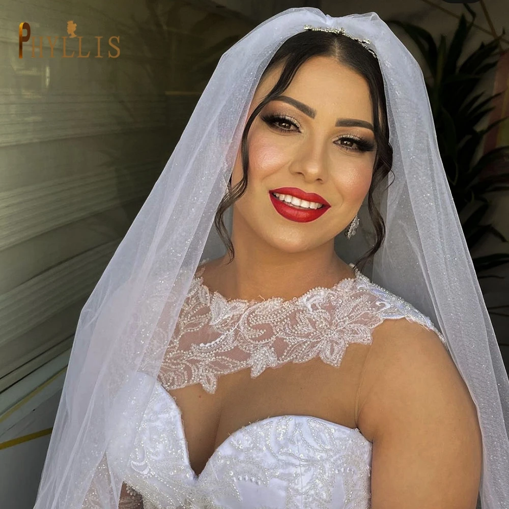 Фата свадебная блестящая двухслойная с гребнем короткая со звездным небом белый