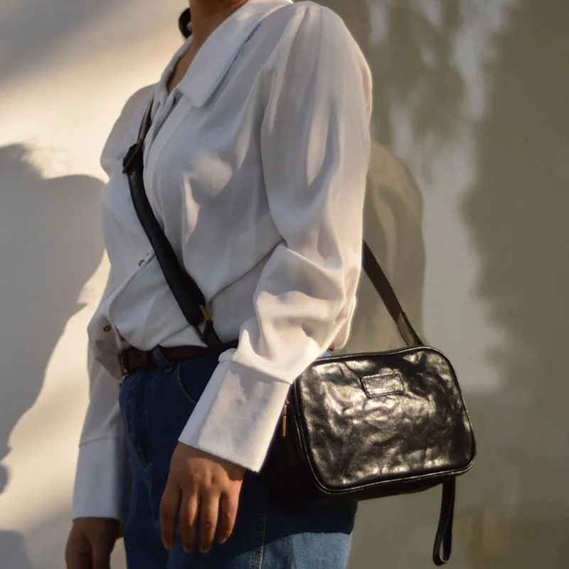 AETOO Новая кожаная сумка через плечо Простой повседневный клатч Ретро Нейтральный