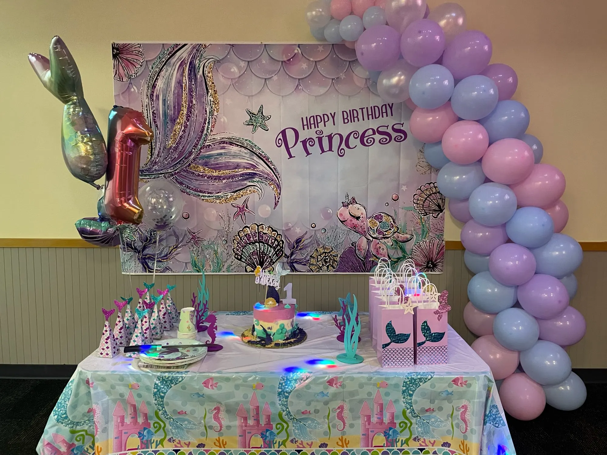 Фон для студийной фотосъемки с изображением русалки и весы дня рождения |