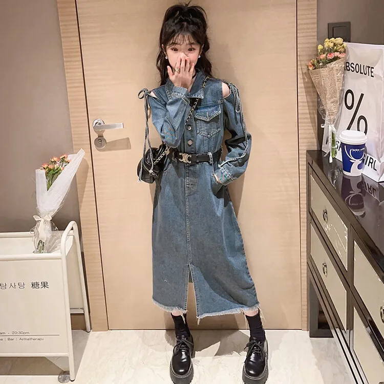 

Винтажное джинсовое платье с открытыми плечами на шнуровке для девочек, Новинка осени 2023, облегающее платье средней длины с высокой талией и разрезом